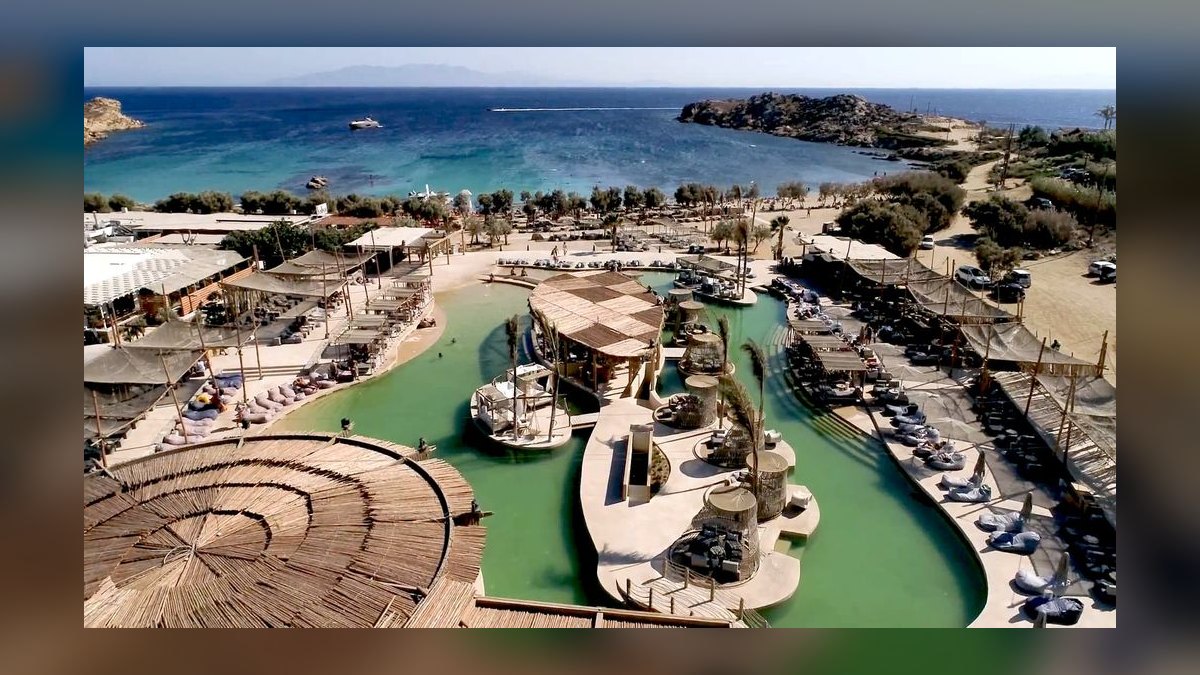 The 10 Best Beach Clubs in Mykonos for 2027 — figure 9