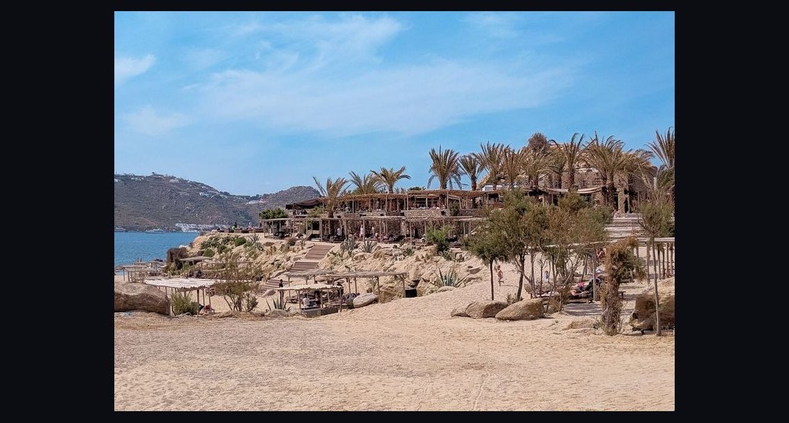 The 10 Best Beach Clubs in Mykonos for 2027