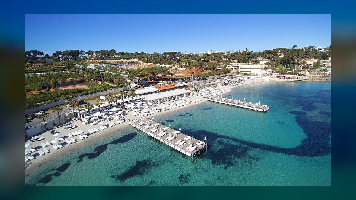 The 10 Best Beach Clubs in Saint-Tropez & the French Riviera for 2027 — figure 10