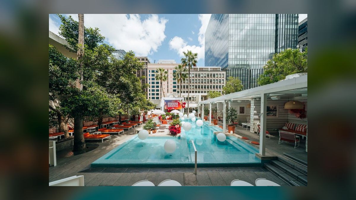 Top 10 Rooftop Bars in Sydney in 2027 — figure 3