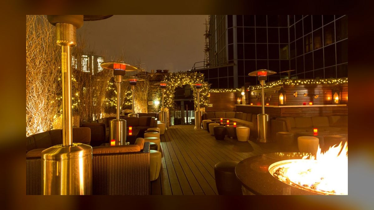 How Much Should You Budget for a Night Out at a Rooftop Bar in 2027 — figure 1