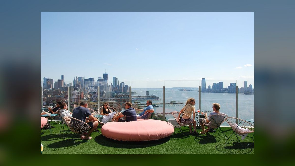 Top 10 Rooftop Bars with the Best Value for Money in 2027 — figure 1