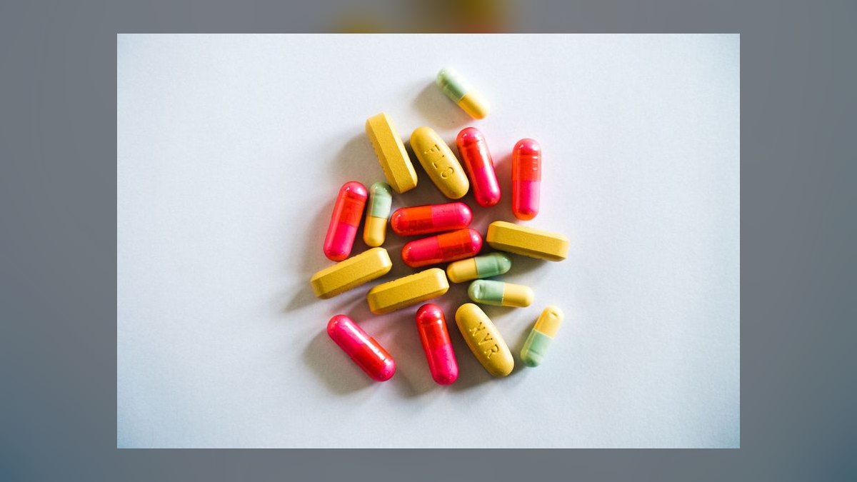 Can I give my dog over-the-counter pain medication like ibuprofen for arthritis — figure 5