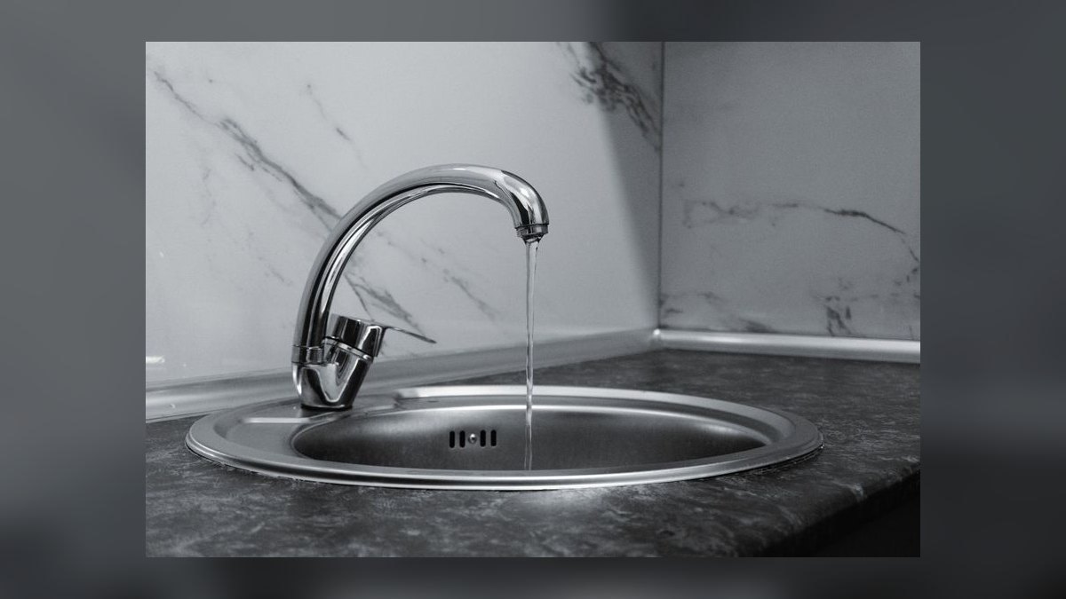 How do I safely treat tap water for a shrimp-only nano aquarium — figure 6