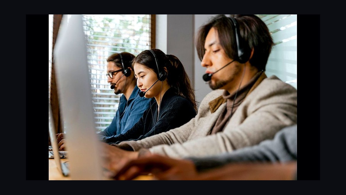 How do you attribute call recordings not tied to opps when no dedicated RevOps hire yet and leadership only reviews stage conversion monthly on Dynamics 365 in 2027?