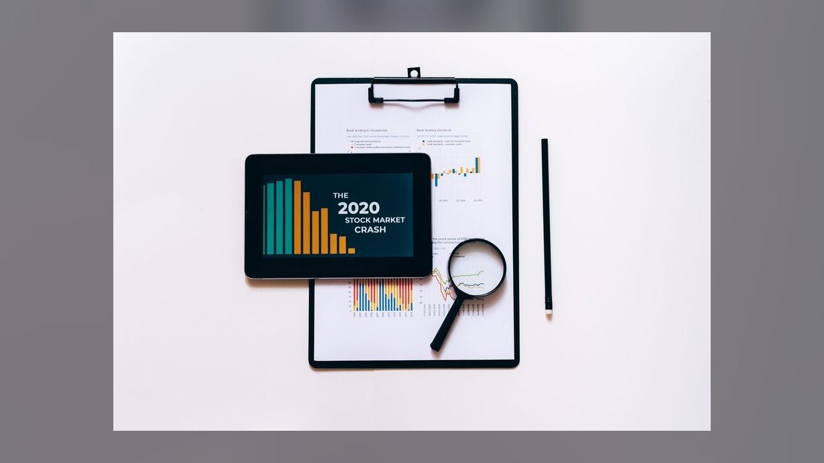 How do you decide if a CRO advisory before a full-time hire is right for a Series A company when RevOps exists but no revenue leader — figure 8