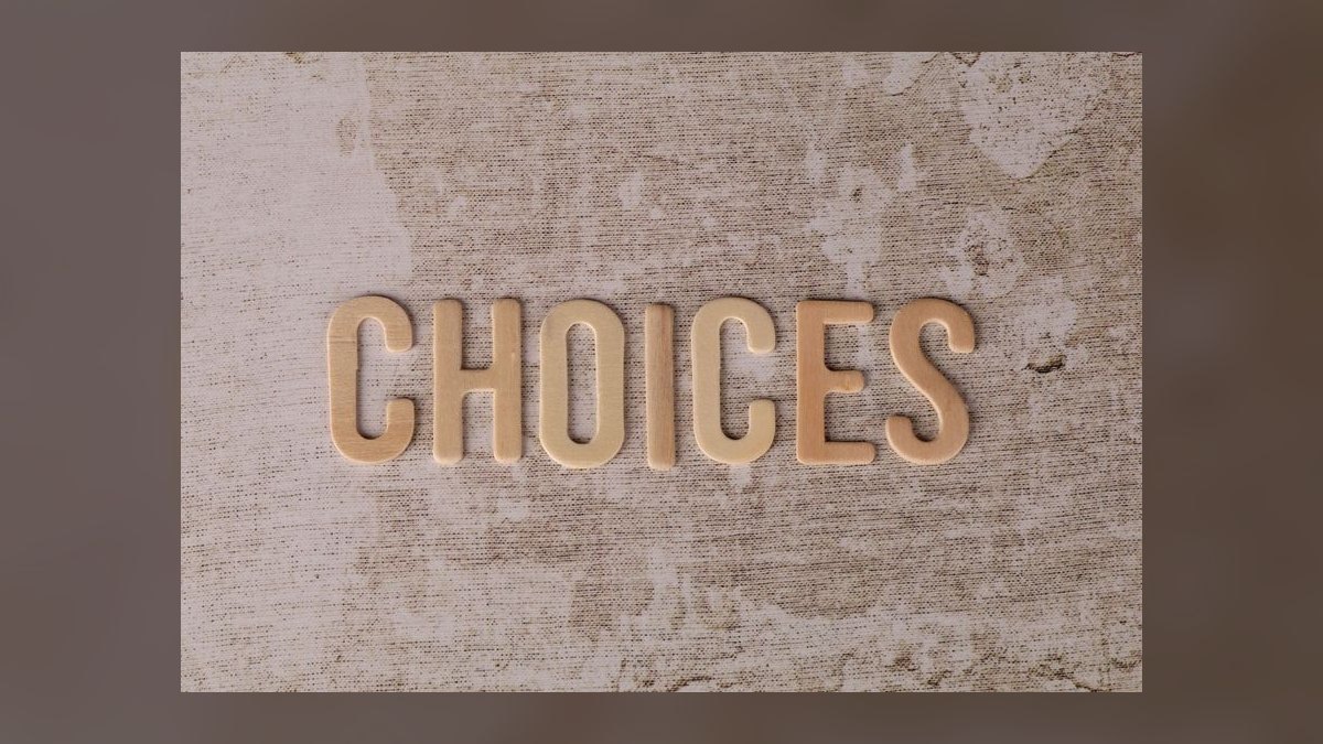 How do you decide if a CRO advisory before a full-time hire is right for a Series A company when churn is rising on enterprise accounts — figure 9