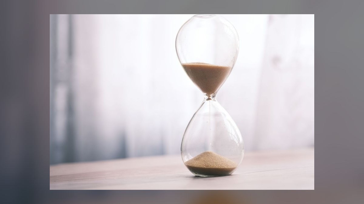 How do you decide if a full-time CRO is right for a PE-backed company when board wants a revenue turnaround — figure 5