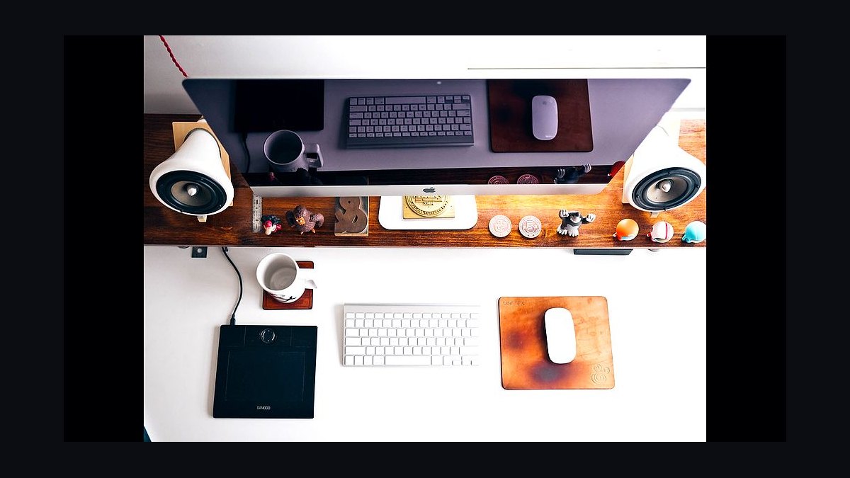 What is a deal desk — and when do you actually need one in 2027?