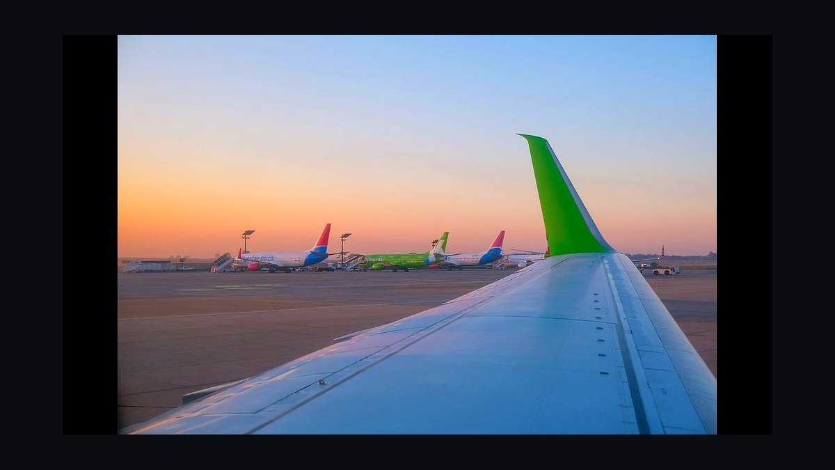 Air-to-ground communications integrator market — what buyers need to know in 2027