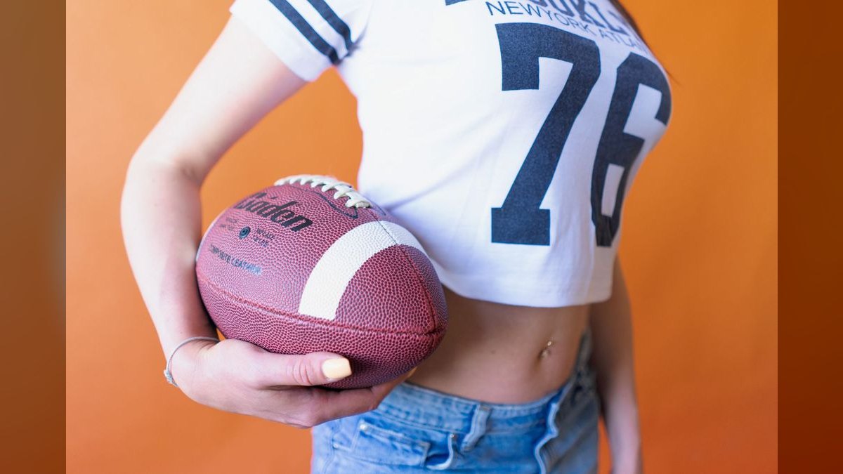 What are Syracuse Orange football's 2027 NIL needs and strategy — figure 2