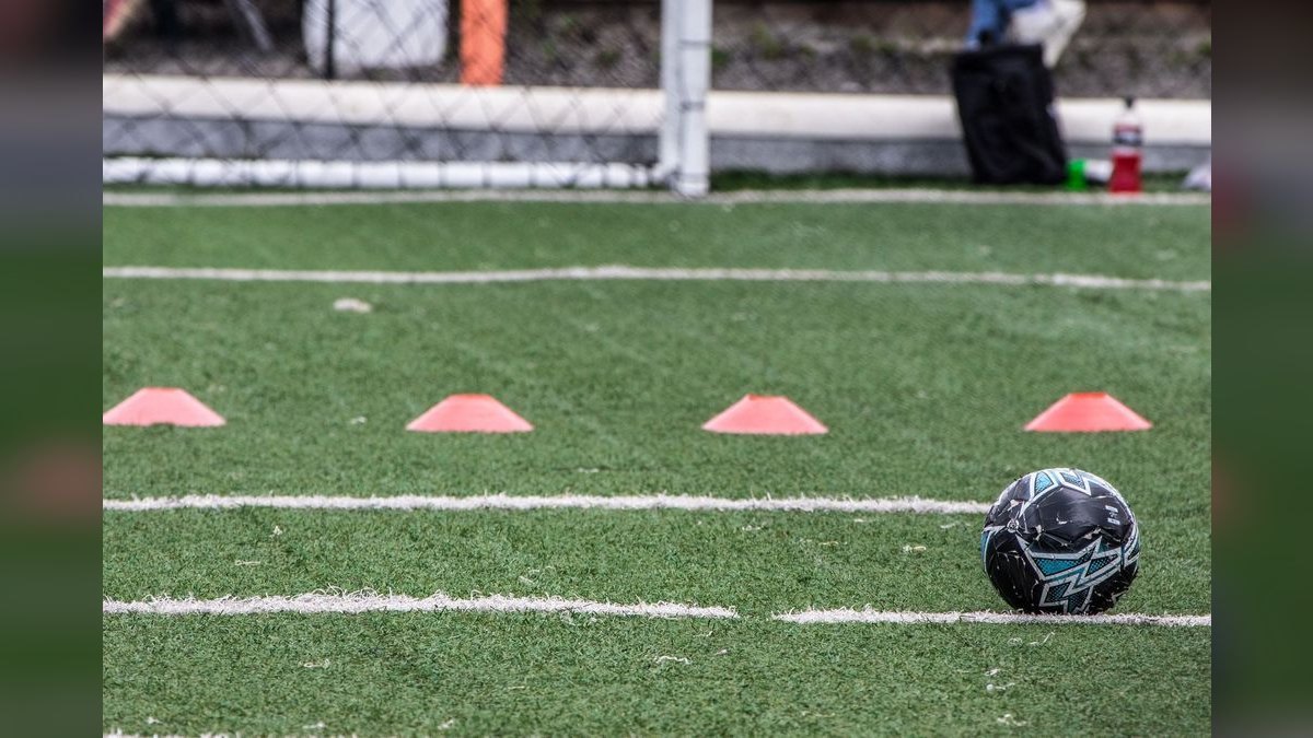 What are Syracuse Orange football's 2027 NIL needs and strategy — figure 6