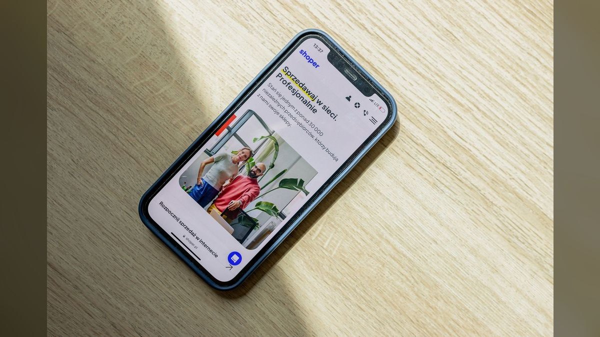 What's the right way to run a sales-tech RFP when 4 vendors all claim the same feature parity — figure 4