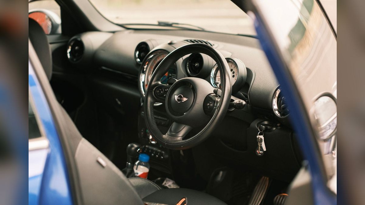 What's the right way to set up sales-ops dashboards so reps don't game the metrics — figure 3