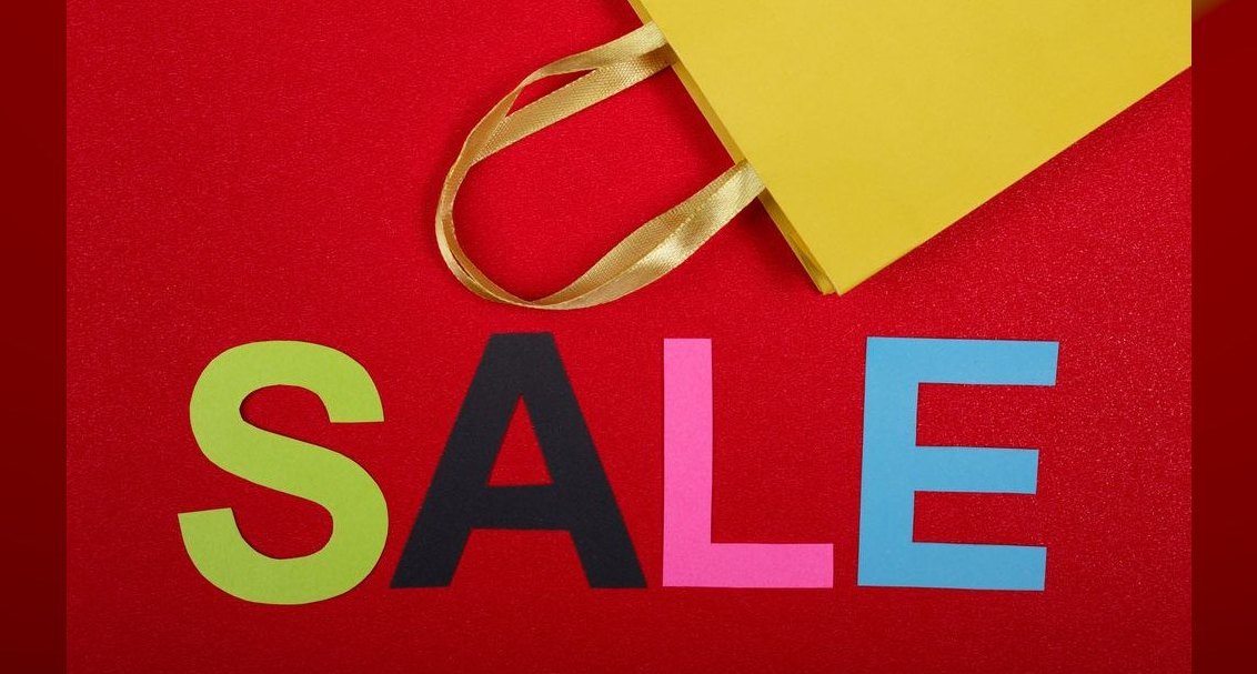 What's the difference between RevOps and Sales Ops in a 2027 B2B SaaS company?