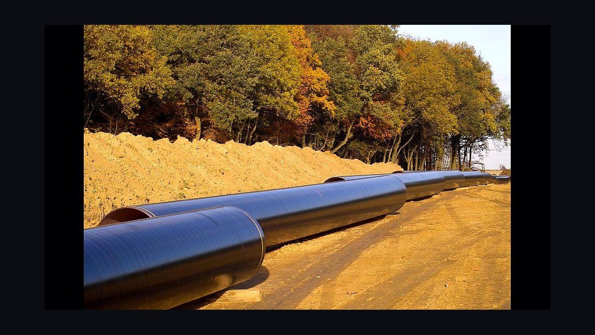 Who should own pipeline — demand gen or sales in 2027?