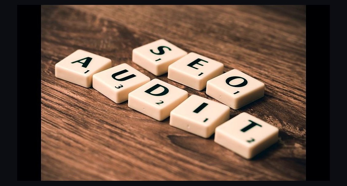 How should a 2027 sales enablement team run content audits at scale?