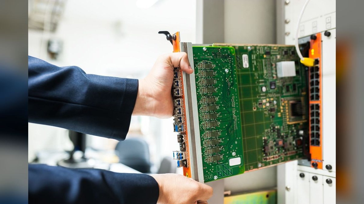 How'd you fix Carta's revenue issues in 2026 — figure 6