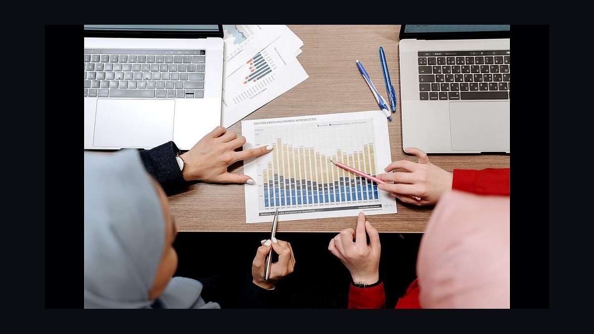 How should a 2027 sales org distinguish ICP fit vs intent vs need?