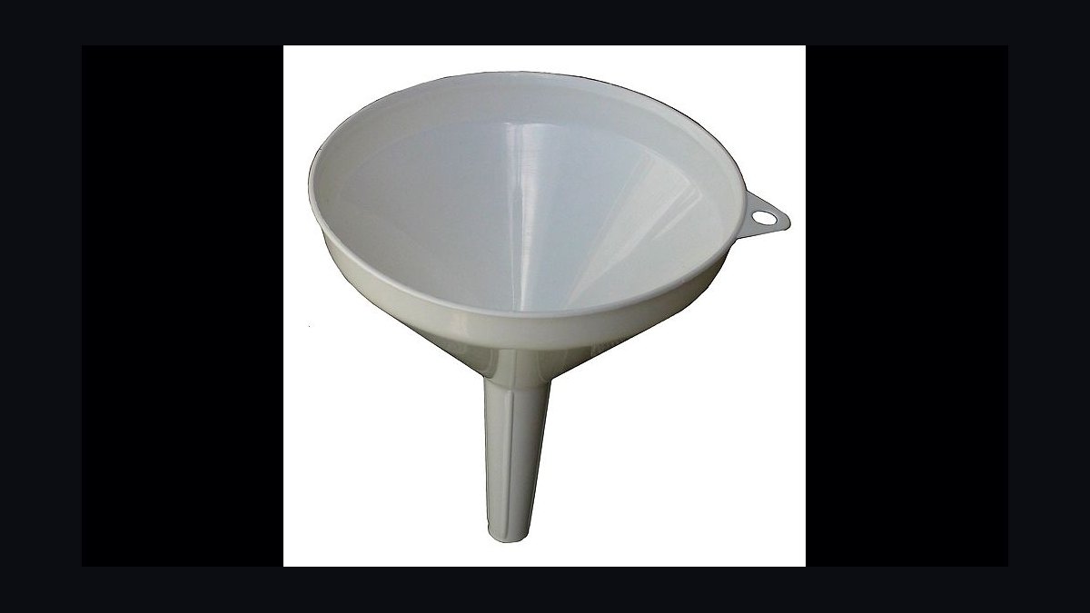 How should a 2027 PLG company design the freemium-to-ICP funnel?
