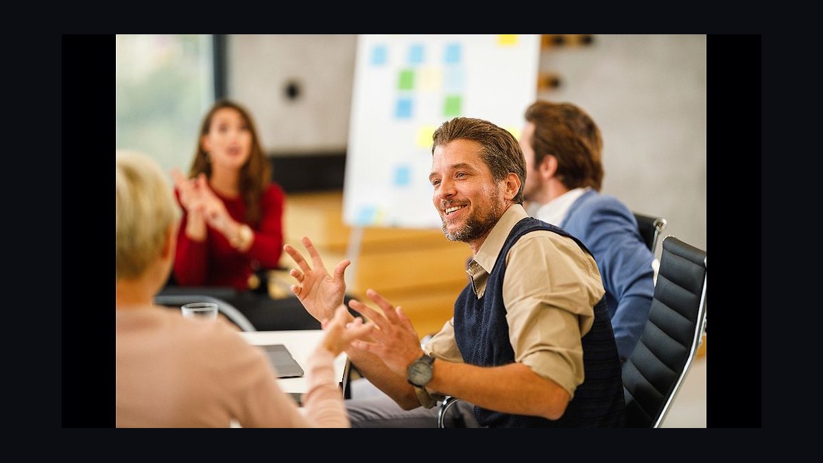 What is RevOps and how is it different from Sales Ops in 2027?