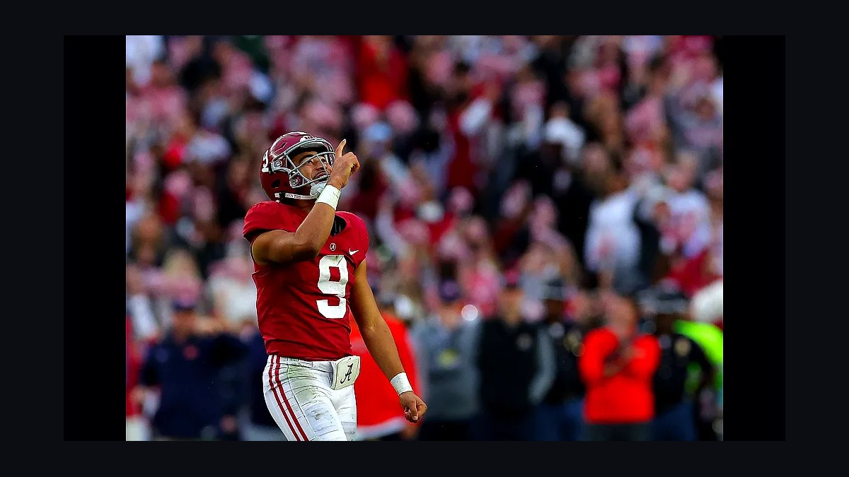 What is the Alabama Crimson Tide NIL strategy for football in 2027?