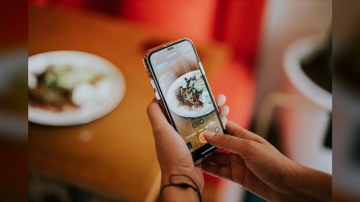 How'd you fix Munchery's revenue issues in 2026 — figure 1