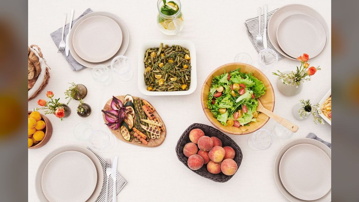 How'd you fix Munchery's revenue issues in 2026 — figure 2