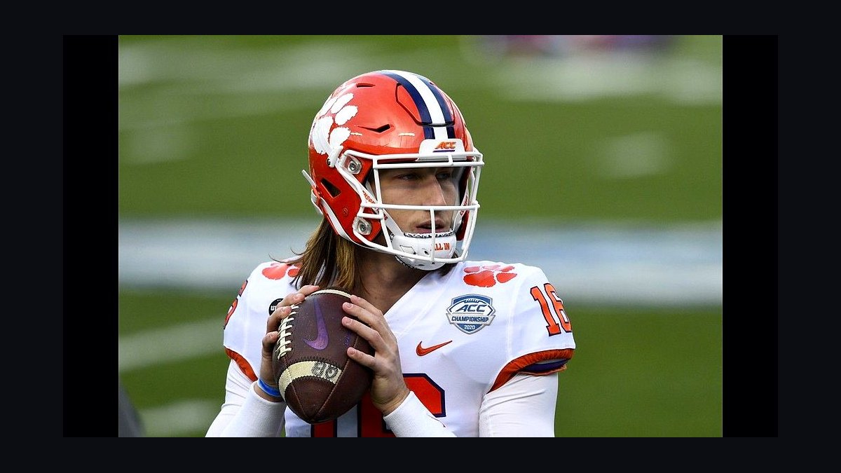 How does the College Football Playoff format change NIL economics in 2027?