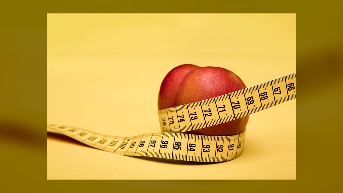 How do you measure marketing-sourced vs sales-sourced pipeline in 2027 — figure 7
