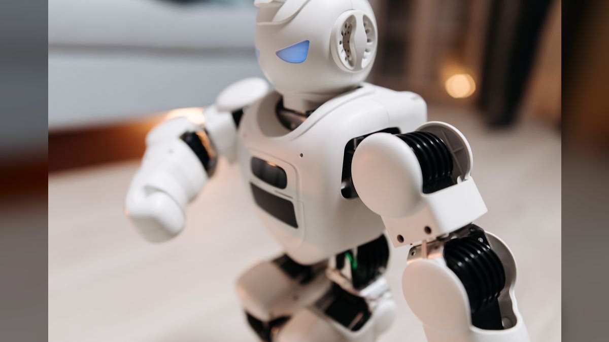How'd you fix Built Robotics's revenue issues in 2026 — figure 3