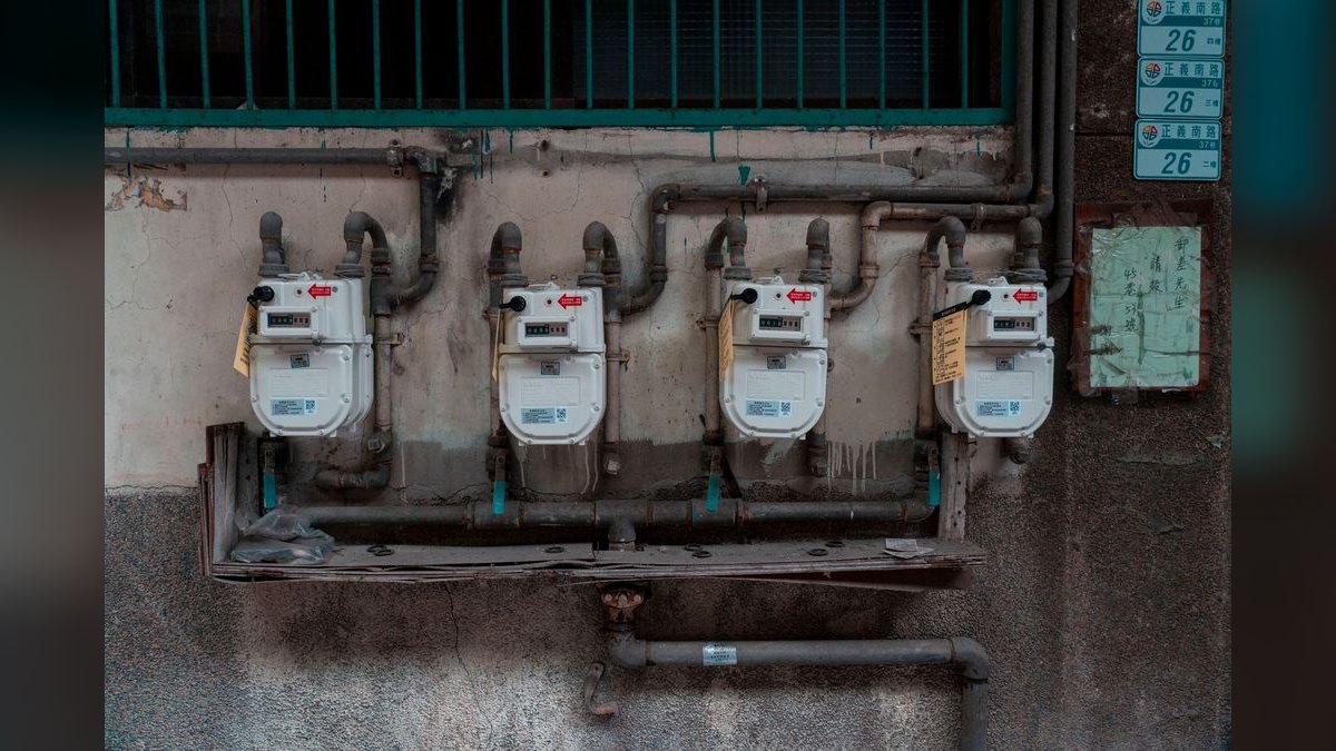 How do you build usage metering and consumption billing infrastructure in 2027 — figure 1