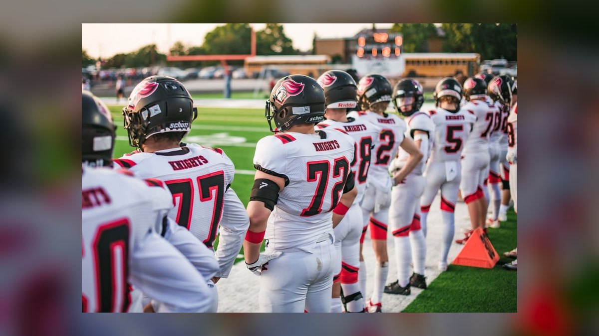 How much do Idaho football players earn from NIL in 2027 — figure 10