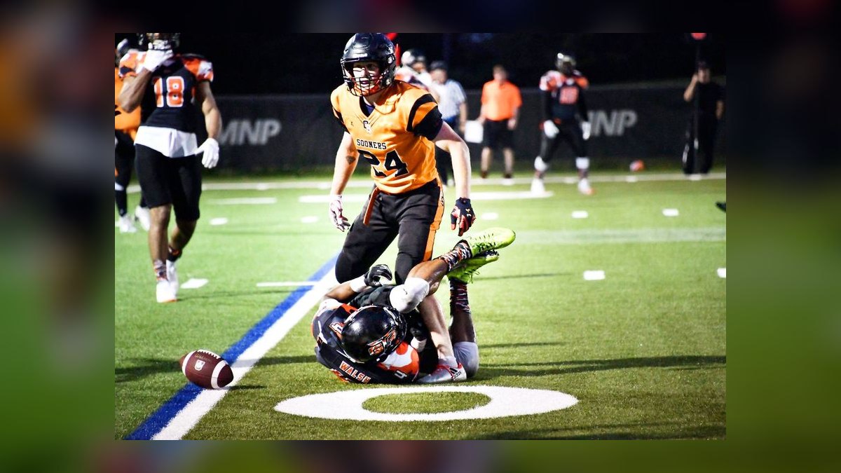 How much do Mercer football players earn from NIL in 2027 — figure 10