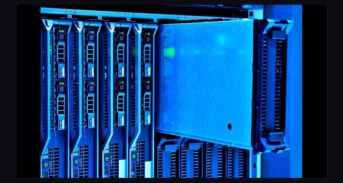 Which 2027 vendor consolidation trends are causing the most data silo removals, and which are creating new ones?