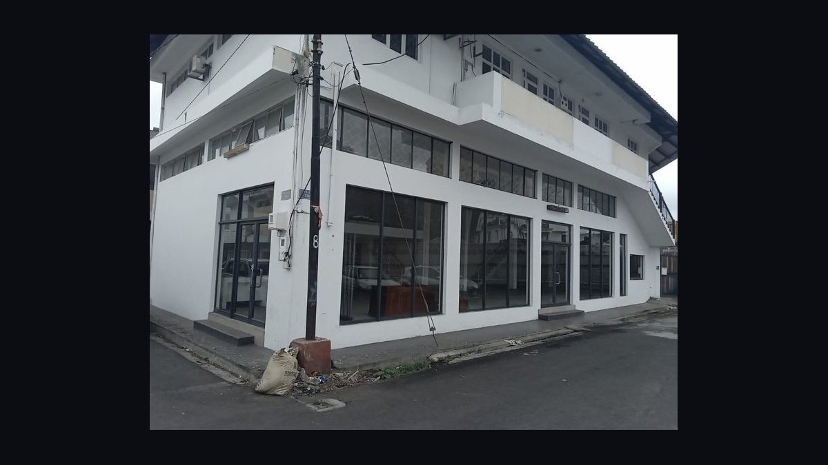 Should I Buy My Commercial Building Through a Separate LLC — figure 4