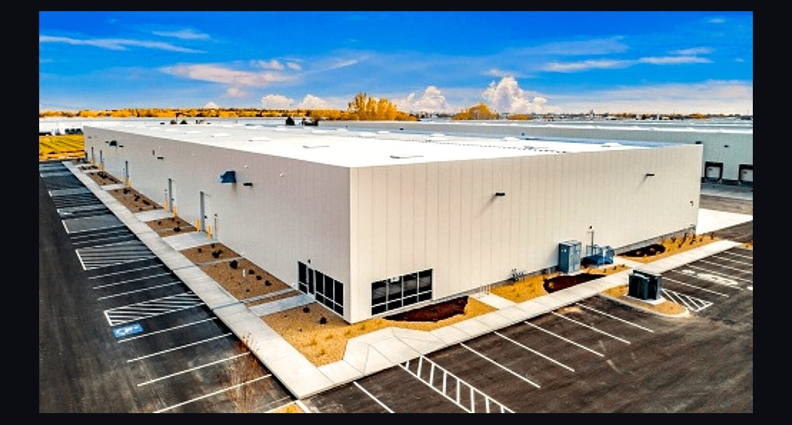 How Do I Negotiate an Industrial or Warehouse Lease in 2026?