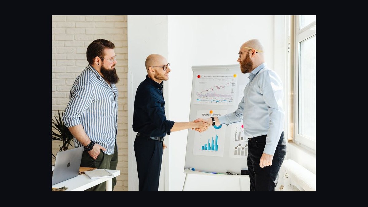 How do you coach a rep to trade concessions instead of caving — figure 2