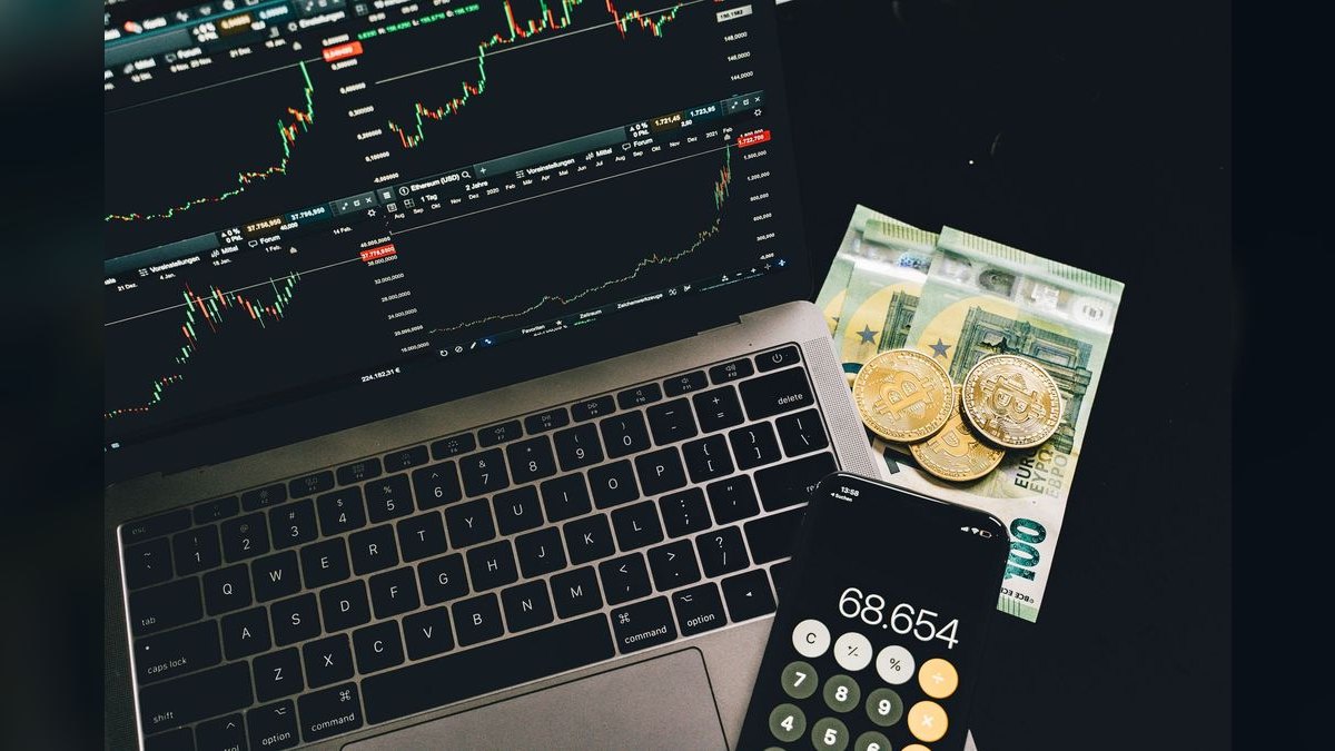 What KPIs matter most for a fintech sales team — figure 4