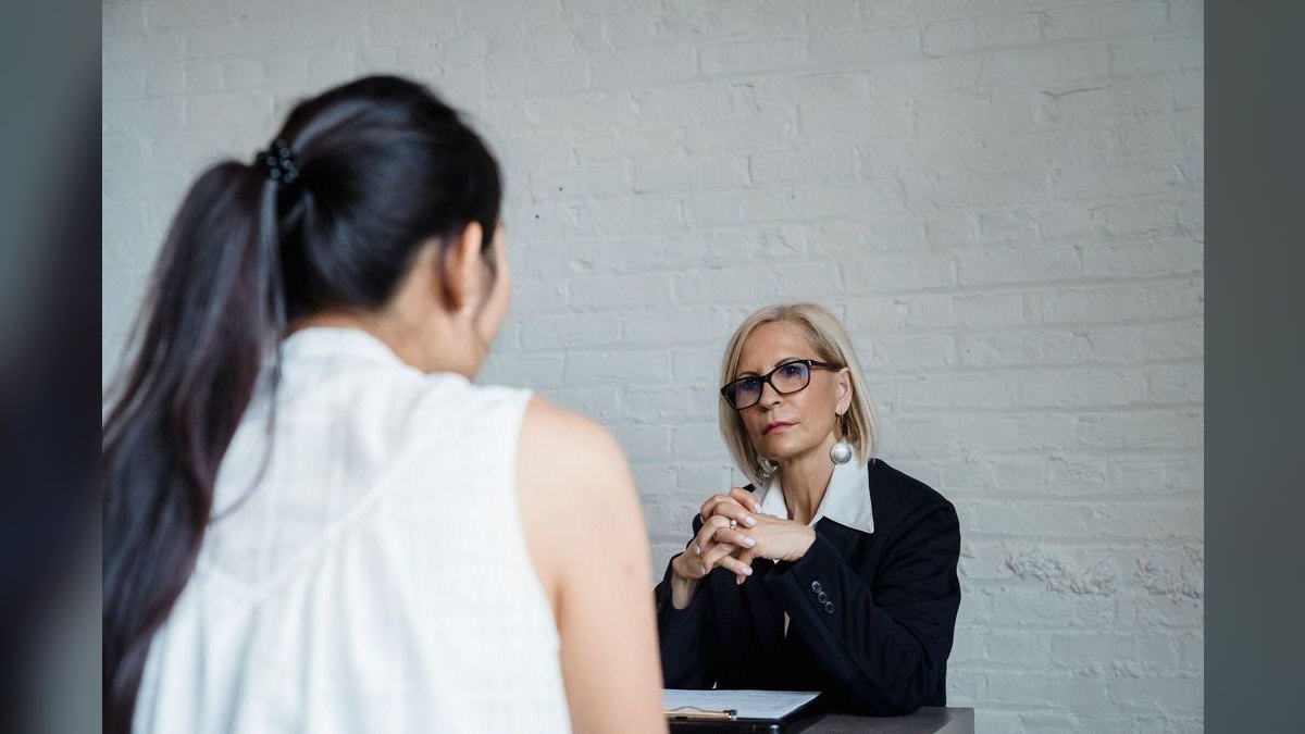 How do you coach a rep who freezes on executive calls — figure 3
