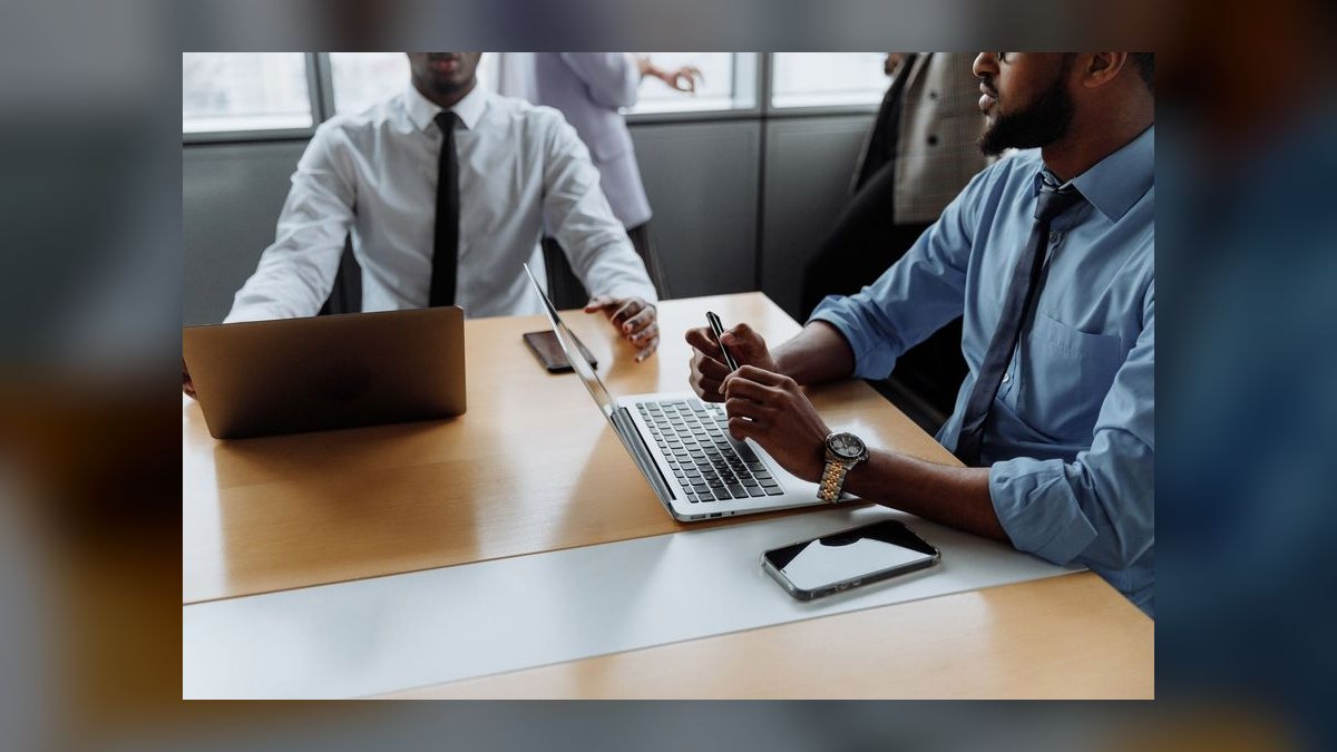 What is the best tool for video prospecting—Loom or Vidyard — figure 4