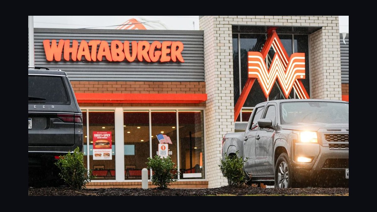 Should I open or buy a Bojangles franchise in 2027 — figure 1