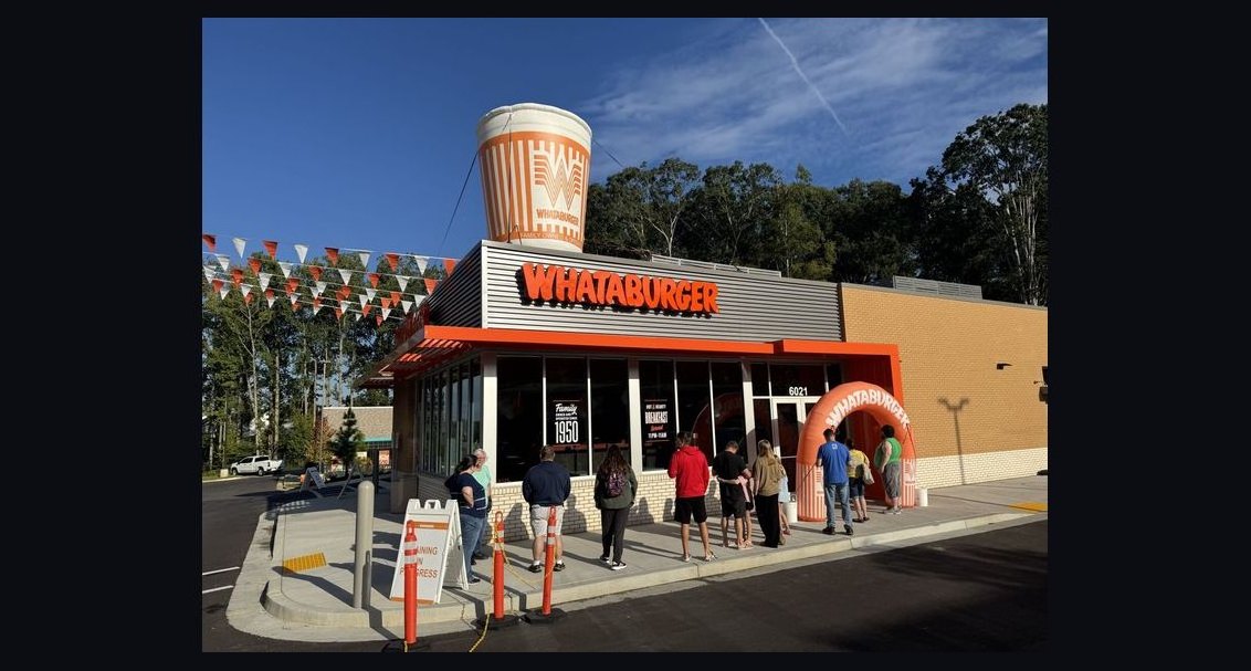 Should I open or buy a Whataburger franchise in 2027?
