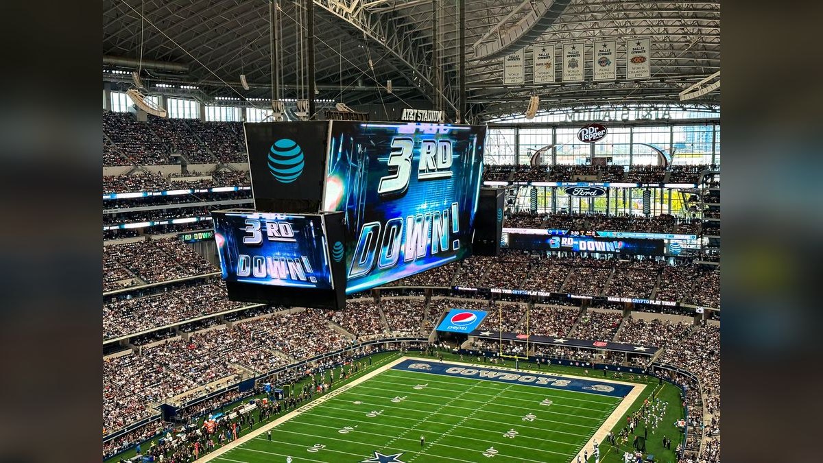 How'd you fix Texas A&M's NIL & athletic revenue issues in 2026 — figure 6