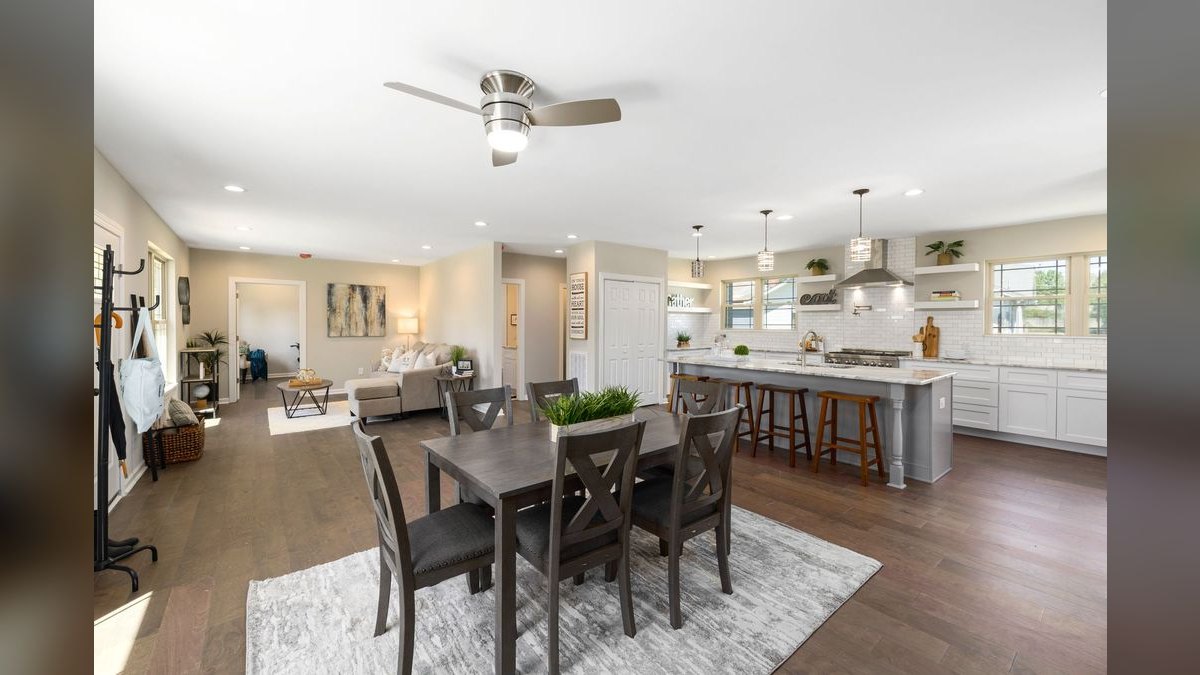 Should I open or buy a Kitchen Tune-Up franchise in 2027 — figure 5