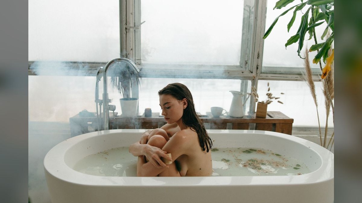 Should I open or buy a Re-Bath franchise in 2027 — figure 4