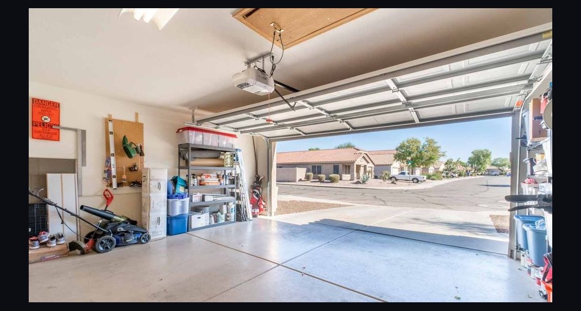 Should I open or buy a Garage Experts franchise in 2027?