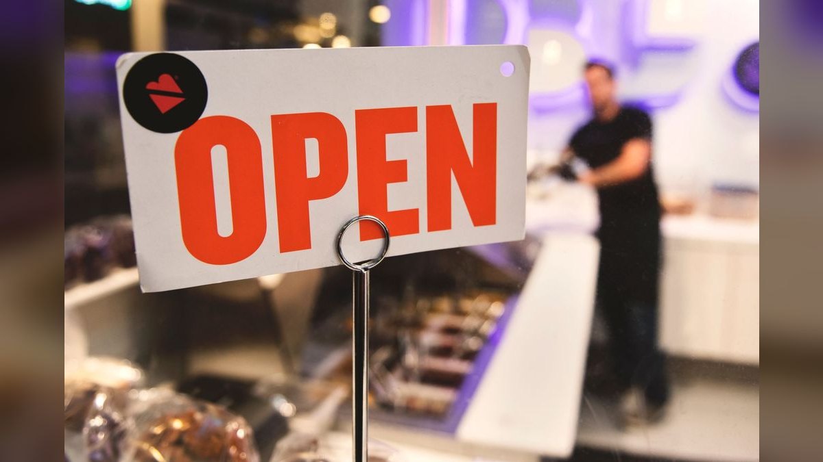 Should I open or buy a PDQ Restaurants franchise in 2027?