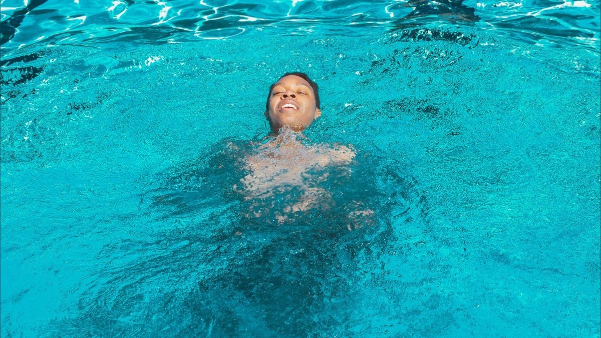 Should I open or buy a SafeSplash Swim School franchise in 2027 — figure 3