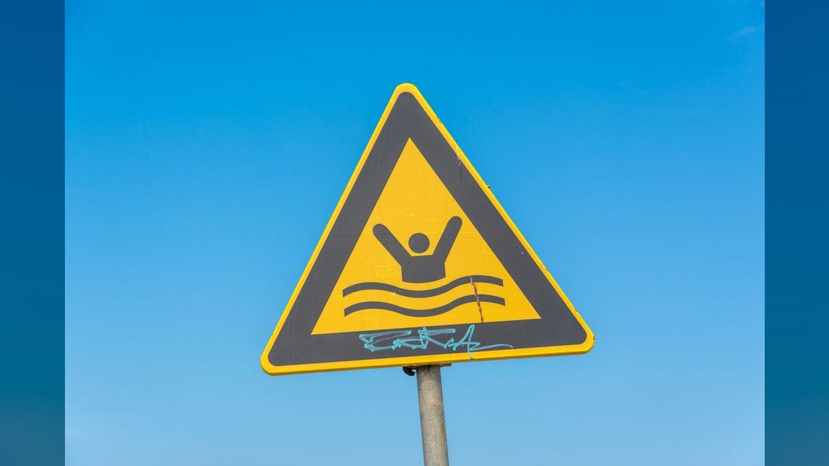 Should I open or buy a SafeSplash Swim School franchise in 2027 — figure 5